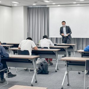 一般建築物石綿含有建材調査者講習コースを開催しました