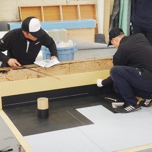 改質アスファルトシート常温粘着工法の技能講習会＆トライアルを開催しました