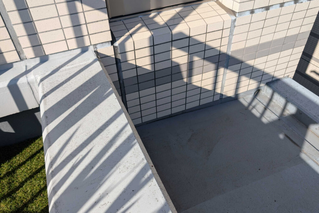 【身近な場所にも】共用部の安全を守るひと工夫